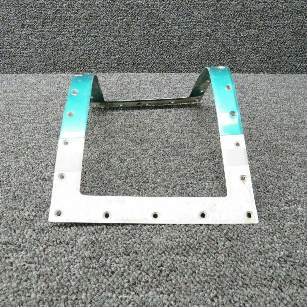 Beechcraft 95-110015-160 Beech B95 Support Wing Taxi Light RH