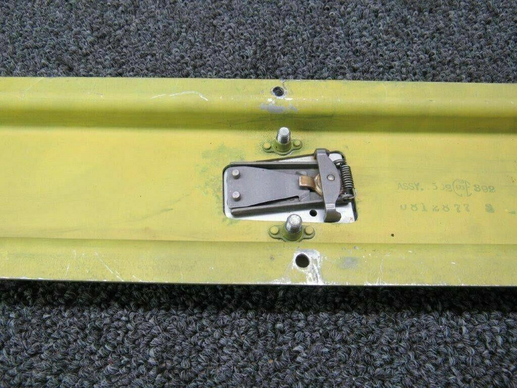 Cessna 0812877-3 Cessna T310R LH Inboard Support Aft Seat
