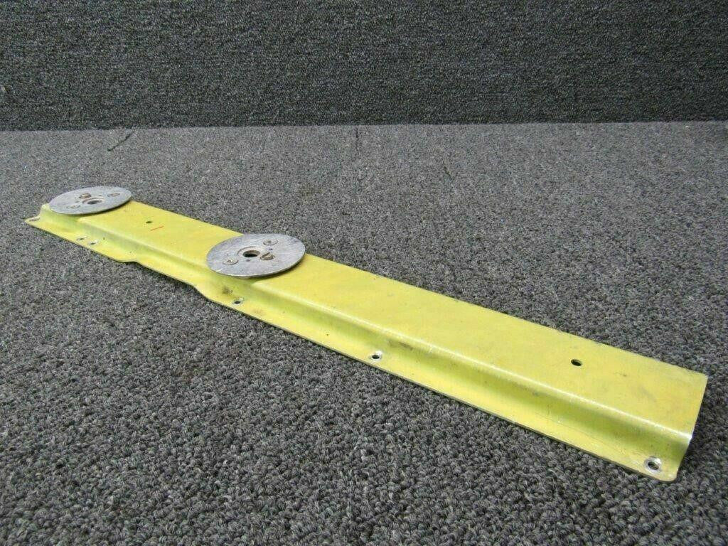 Cessna 0812877-1 Cessna T310R RH Outboard Support Aft Seat