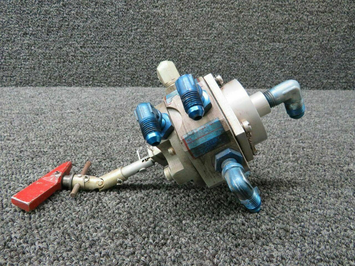 96-920001-631 (M/N: HE825-1) Beech 95-C55 H&E Fuel Selector Valve Assy LH / RH BAS Part Sales | Airplane Parts
