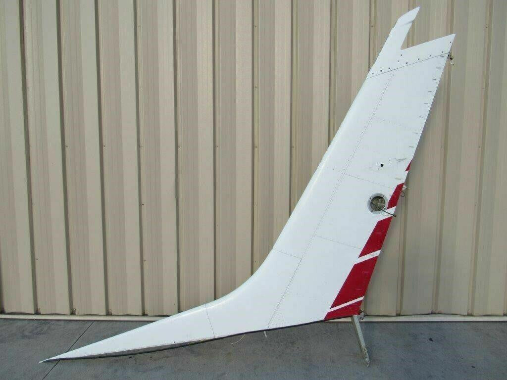 Cessna 0831002-208 Cessna T310R Fin and Dorsal Assy
