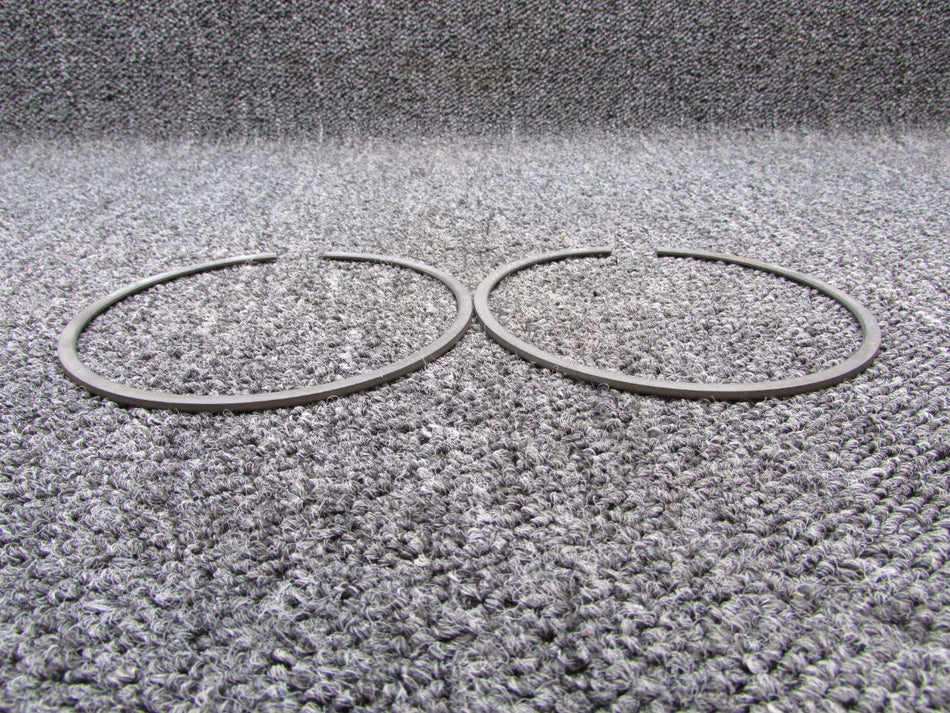 SA5209.005 Piston Rings Set of 2 (New Old Stock)
