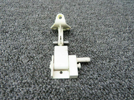 Beechcraft 002-430055-39 / 106-530097-9 Beech 58 Emergency Window Support W/ Links