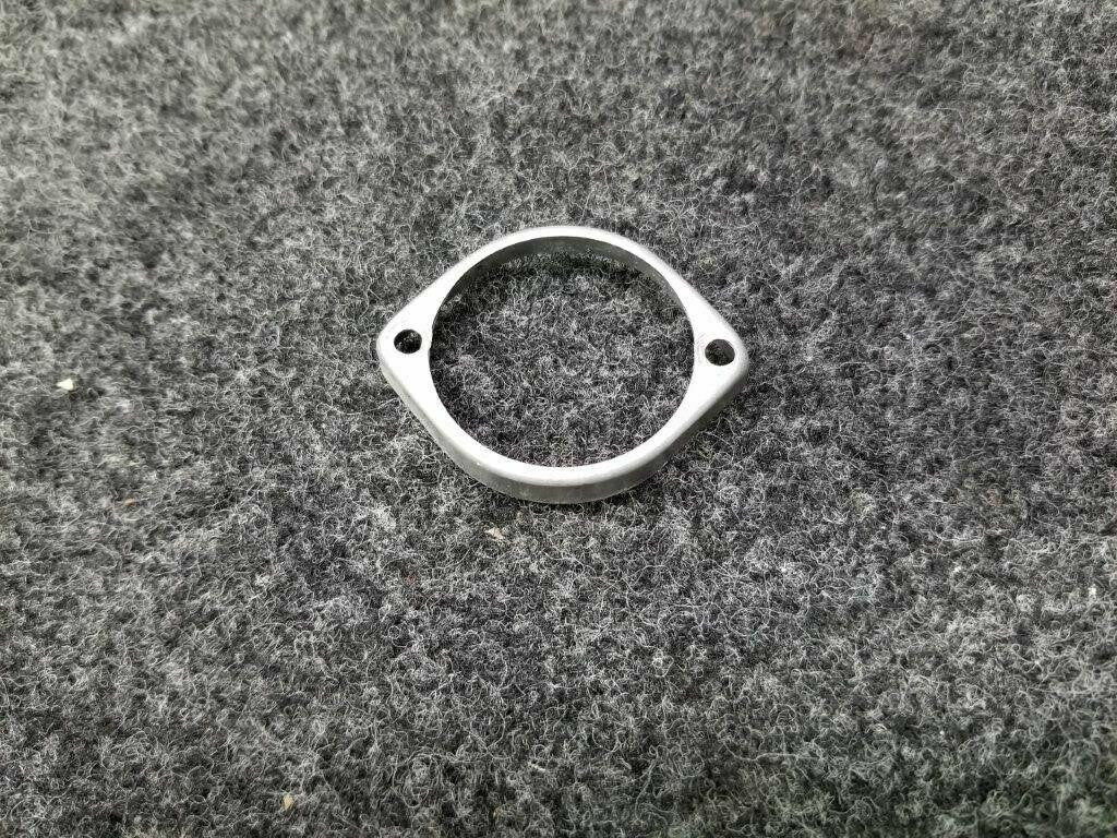 Beechcraft A425 Beech E-55 Strobe Light Lens Retainer