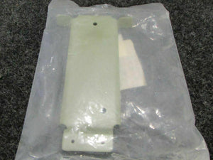 0513548-3 Cessna Bracket Assembly (NEW OLD STOCK) (SA)