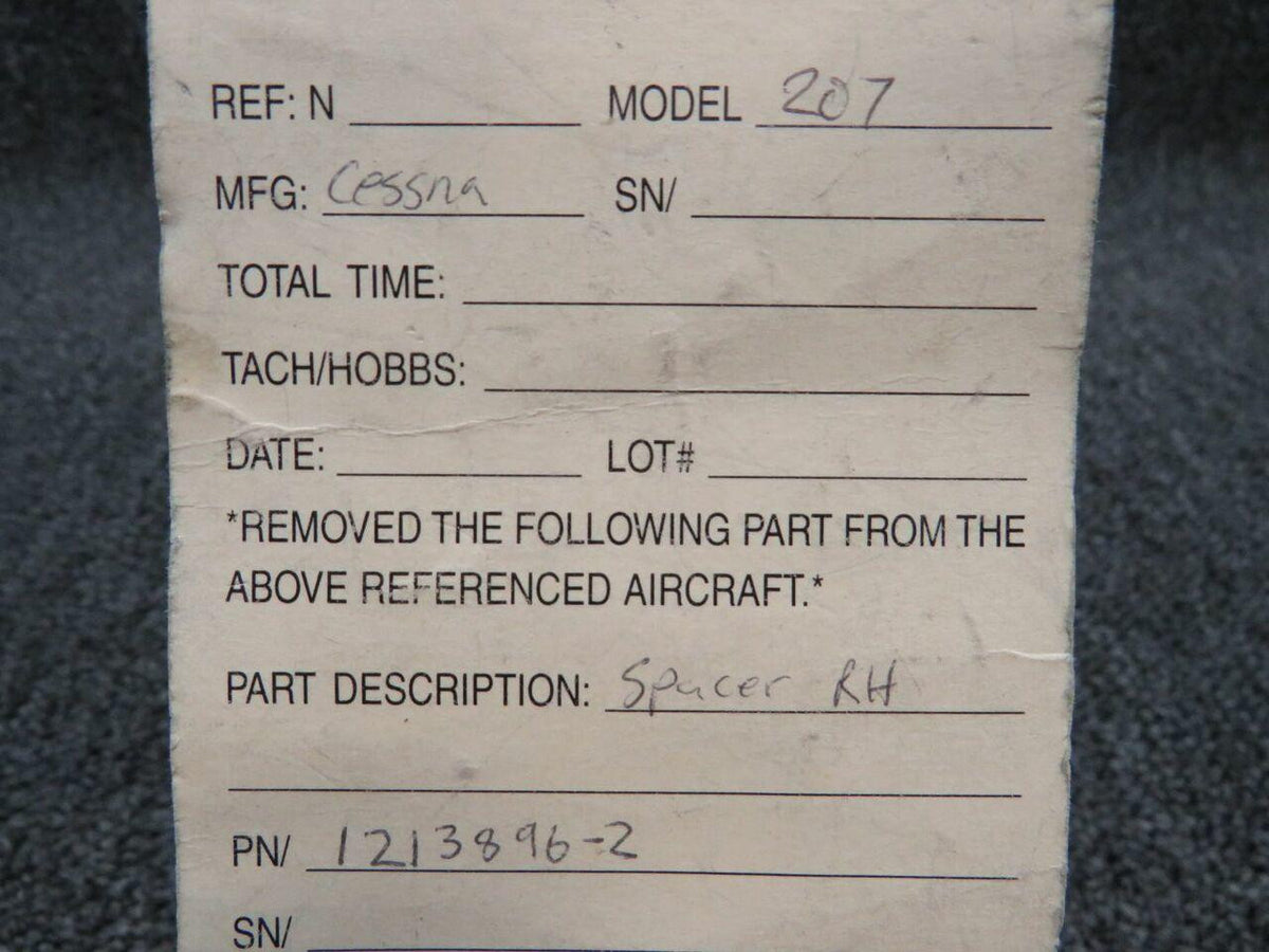 Cessna 1213896-2 Cessna 207 Spacer RH