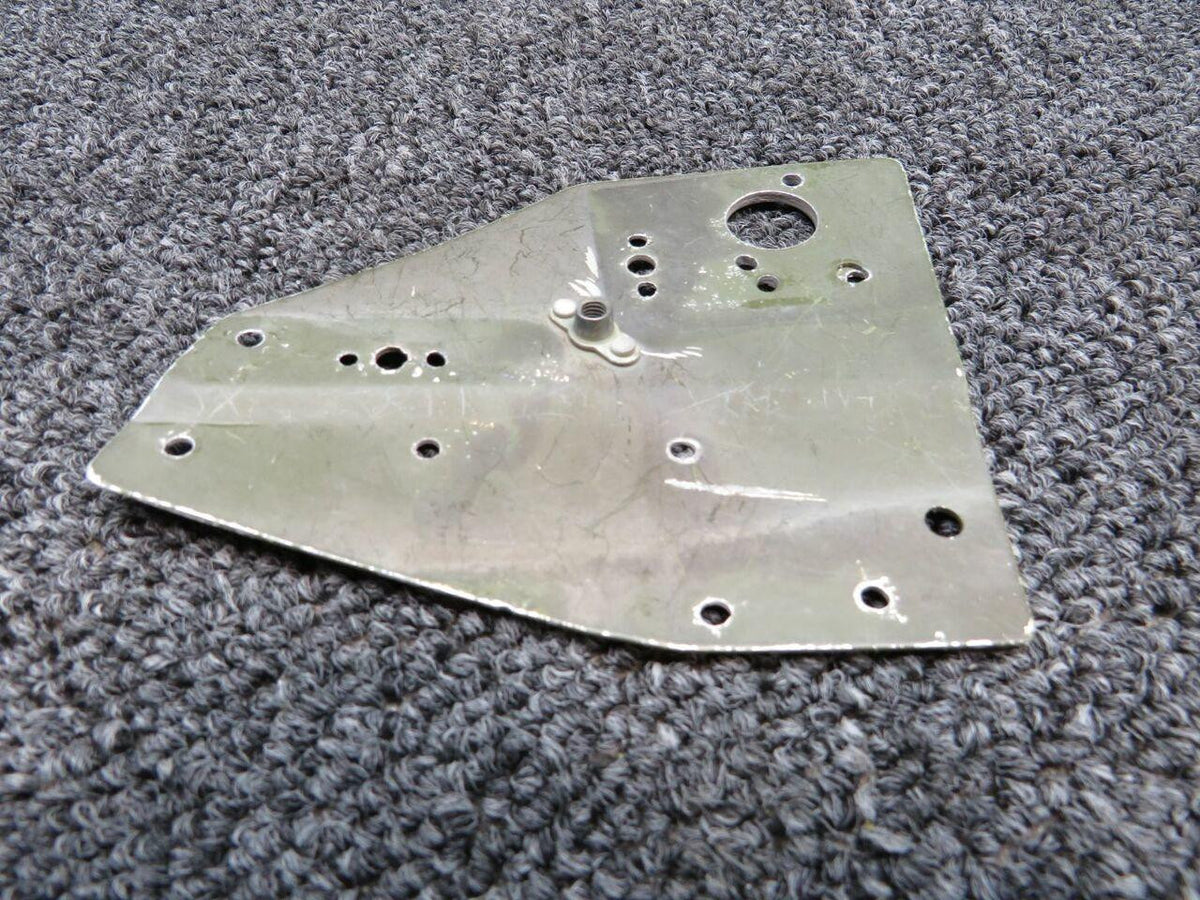 Cessna 1213896-2 Cessna 207 Spacer RH