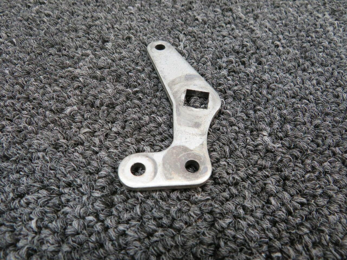 Cessna 0811490-89 Cessna 310D Door Handle Bellcrank BD