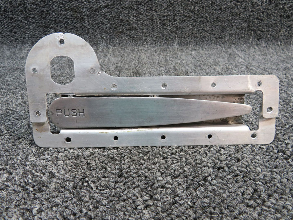 0311434 Cessna 195 Handle Door Latch Assembly