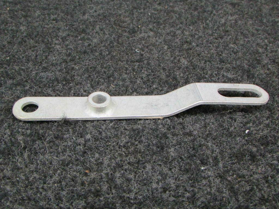 Cessna 1722082-7 Cessna Lever NEW OLD STOCK SA