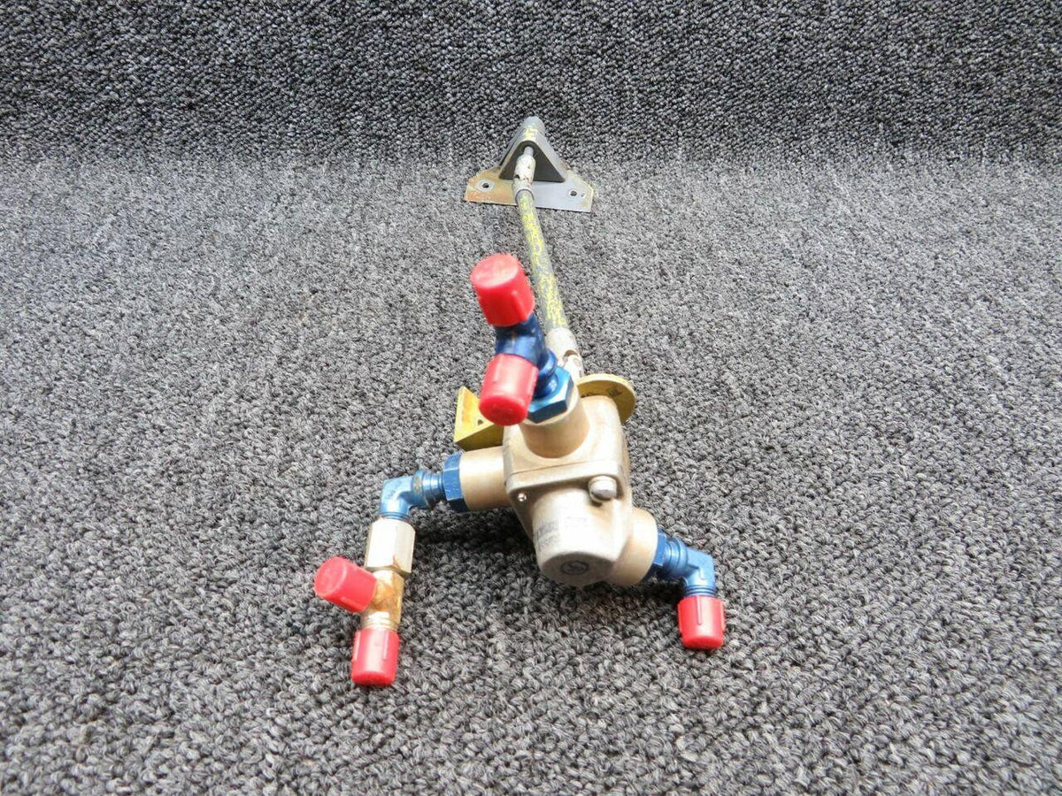 Aero Commander 680FL Fuel Selector Valve W/ Shaft and Handle