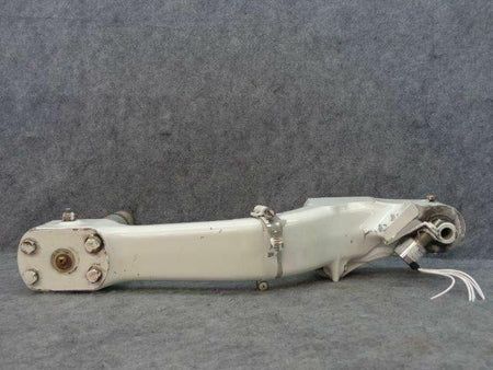 Rockwell 725004-509 Rockwell Commander 114B Main Gear Yoke R/H