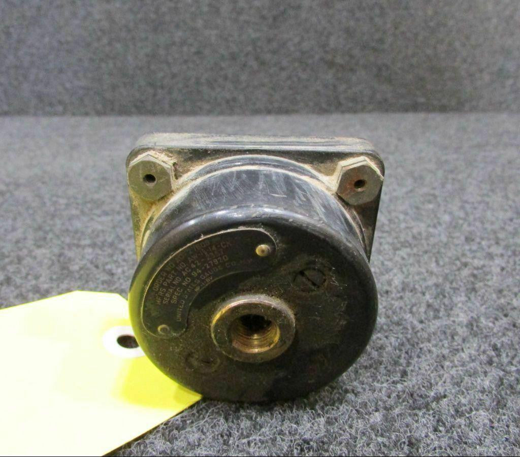 AW-1 7/8-15-CK US Gauge Oil Pressure Automatic Pilot Indicator BAS Part Sales | Airplane Parts