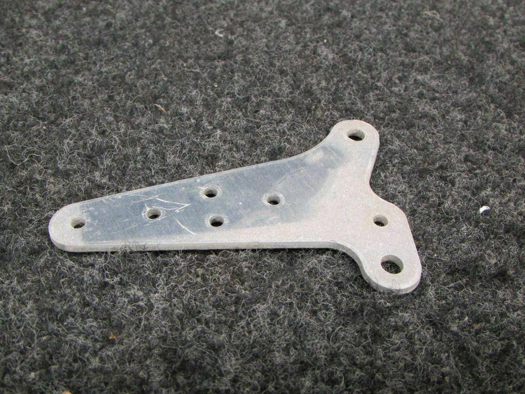 1732028-1 Cessna Arm Control (NEW) (SA) BAS Part Sales | Airplane Parts
