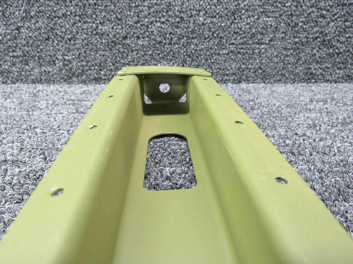 Cessna 0513132-2 Cessna 172 Stringer Assy - Engine Mount Lower RH ZINC DP
