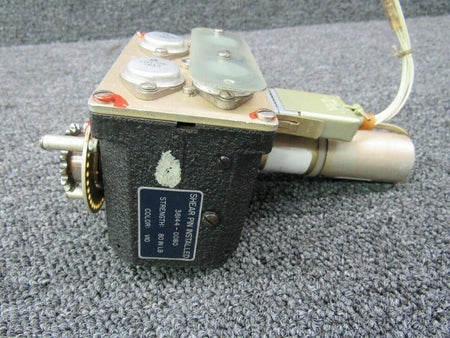 ARC 35070-0228 M/N PA-500A Cessna 421B ARC Actuator Assy Volts 28