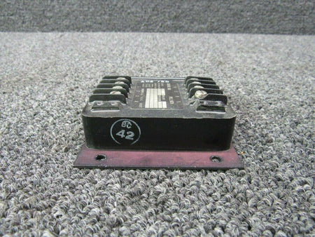 Cessna HYLZ-9879 Cessna 421B Barber Colman Control Box Volts 28