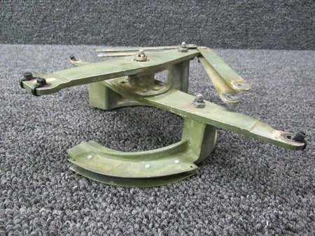 Cessna 5015018-10 Cessna 421B Aileron Bellcrank Assy W/ Links