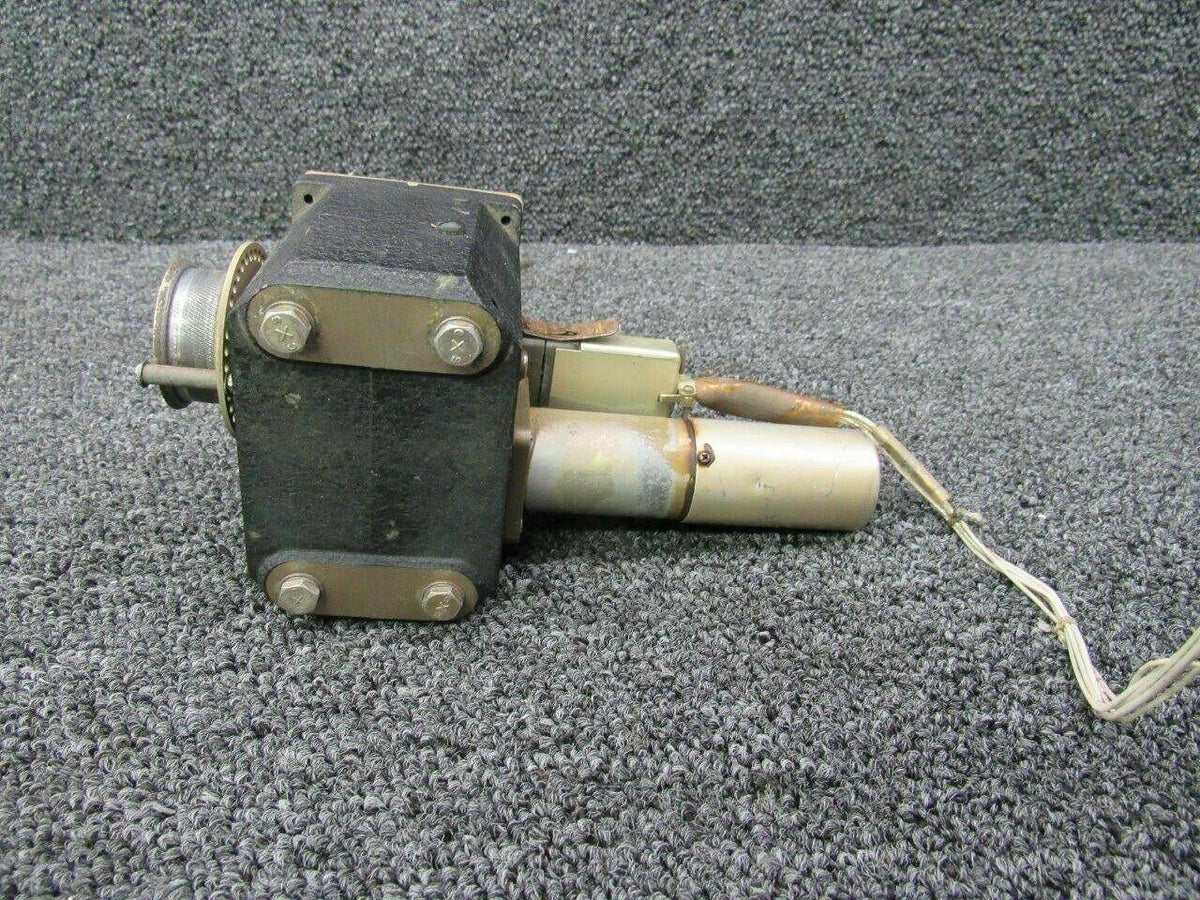 ARC 38100-0128 M/N PA-520A Cessna 421B ARC Actuator Assy Volts 28