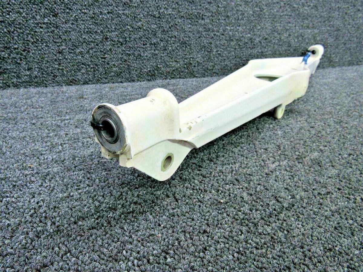 Beechcraft 35-815251-1 Beech 58 Main Gear Brace Assy Upper