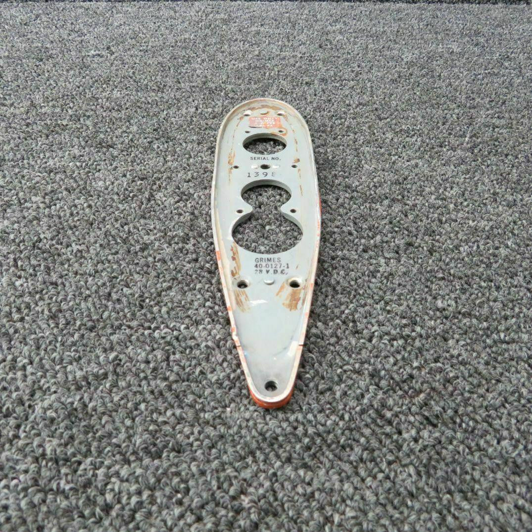 Beechcraft 32495-1 Beech E-55 Baron Plate Light Mounting