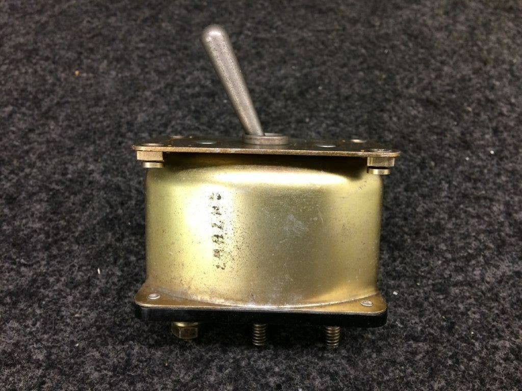 587-987 (Alt: 8782K11) Piper PA31T Switch (28V) BAS Part Sales | Airplane Parts