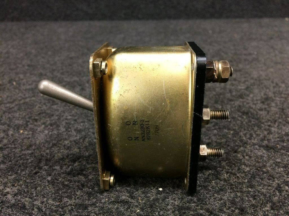 8782K11 (Alt: 587-987) Cutler Hammer Two Position Switch