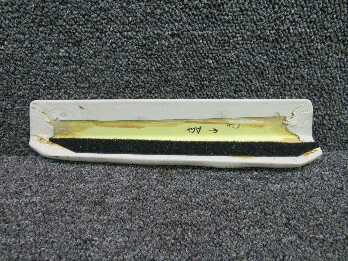 Beechcraft 106-530082-13 Alt 106-530082-13C Beech 58 Armrest Pad Assy Aft LH