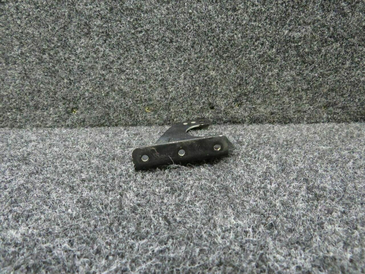 Piper 51165-000 Piper PA-31T Fuel Filter Bracket C20