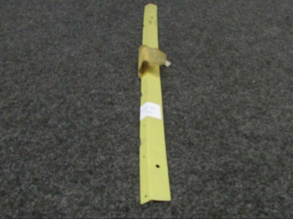 Cessna 1211610-3 Cessna Angle Assembly NEW OLD STOCK SA