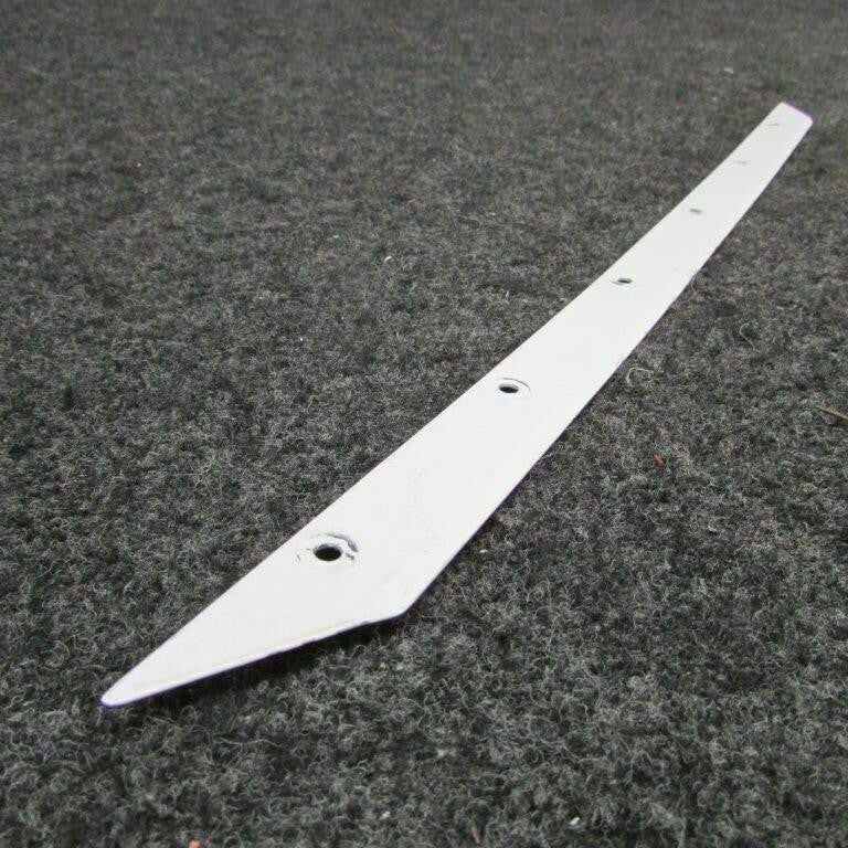 Cessna 0732102-5 Cessna A185F Stiffener LH