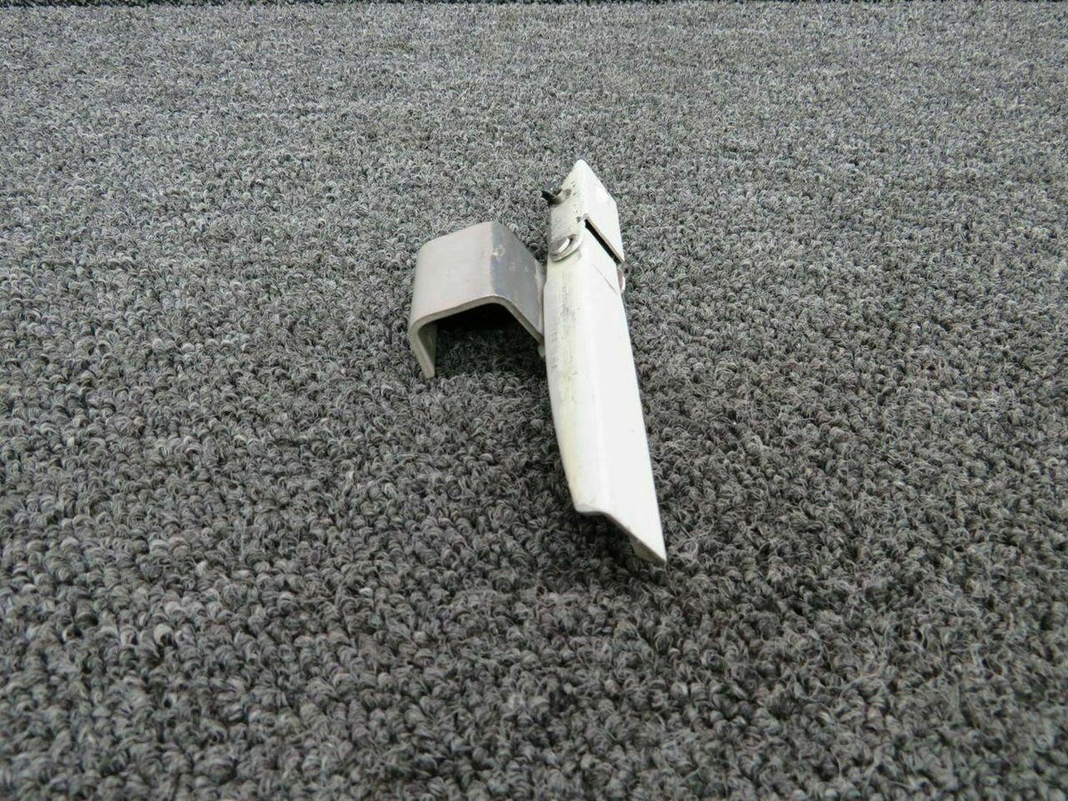 Beechcraft H2109-4 Beech A36 Cowling Handle Assy RH W/ Attachment