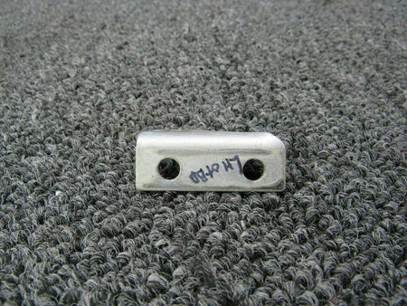 Cessna 0510205-9 Cessna 172M Fitting Seat Belt Outbd LH / Inbd RH