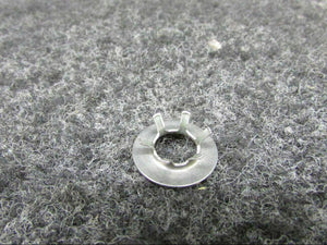 4-131-015-01 Lycoming Guide (New Old Stock) (SA)