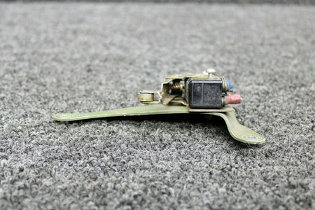 Cessna 2VB1 Cessna 310Q Nose Gear Down Switch W/ Bracket Volts 14-28