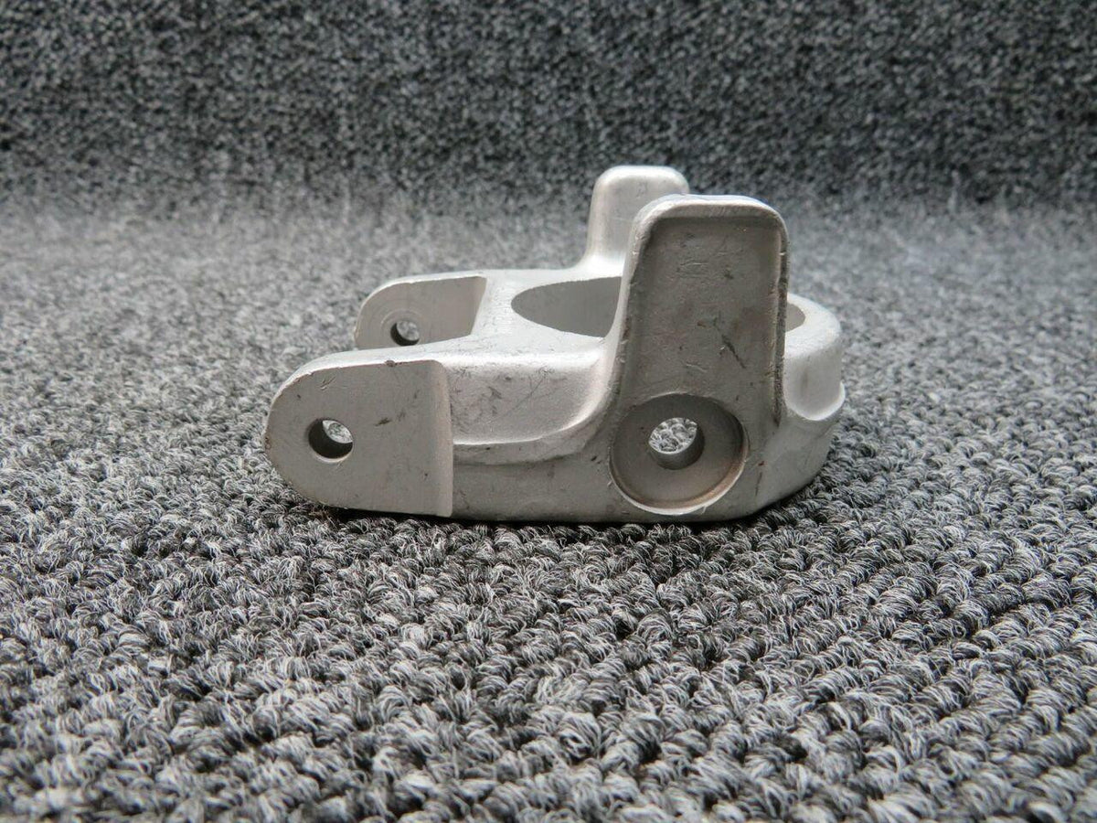 Cessna 0543007-497 Alt 0543007-1 Cessna 182 Nose Gear Fitting Collar