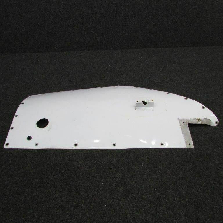 Cessna 0823413-32 Cessna 310 Fairing Assy RH Lower Wing Tip