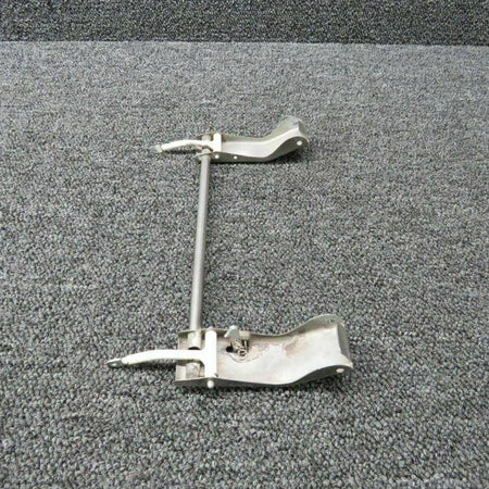 Beechcraft Beech Baron 58 Latch Assy Rear Window RH P/N 35-410291-644, Use 002-430055-2