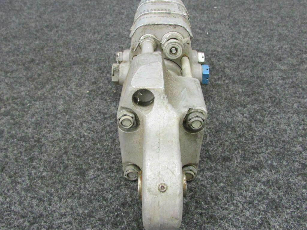 Does Not Apply 5-95875-5 Cylinder Assembly Actuating SA