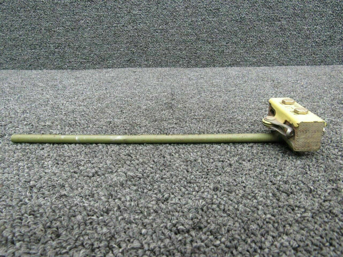 Cessna 2660042-1 Cessna 208B Retainer Assy Rudder Control