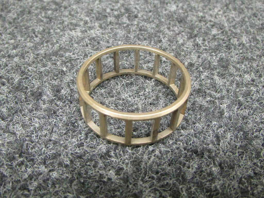 Does Not Apply 695445 Retainer Roller Bearing SA