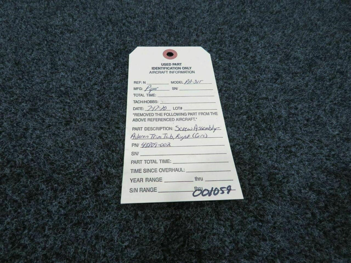 Piper 48809-002 Piper PA-31T Screw Assembly Aileron Trim Tab RH CORE C20