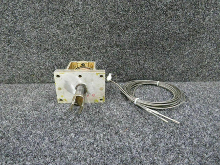 Piper 48809-002 Piper PA-31T Screw Assembly Aileron Trim Tab RH CORE C20