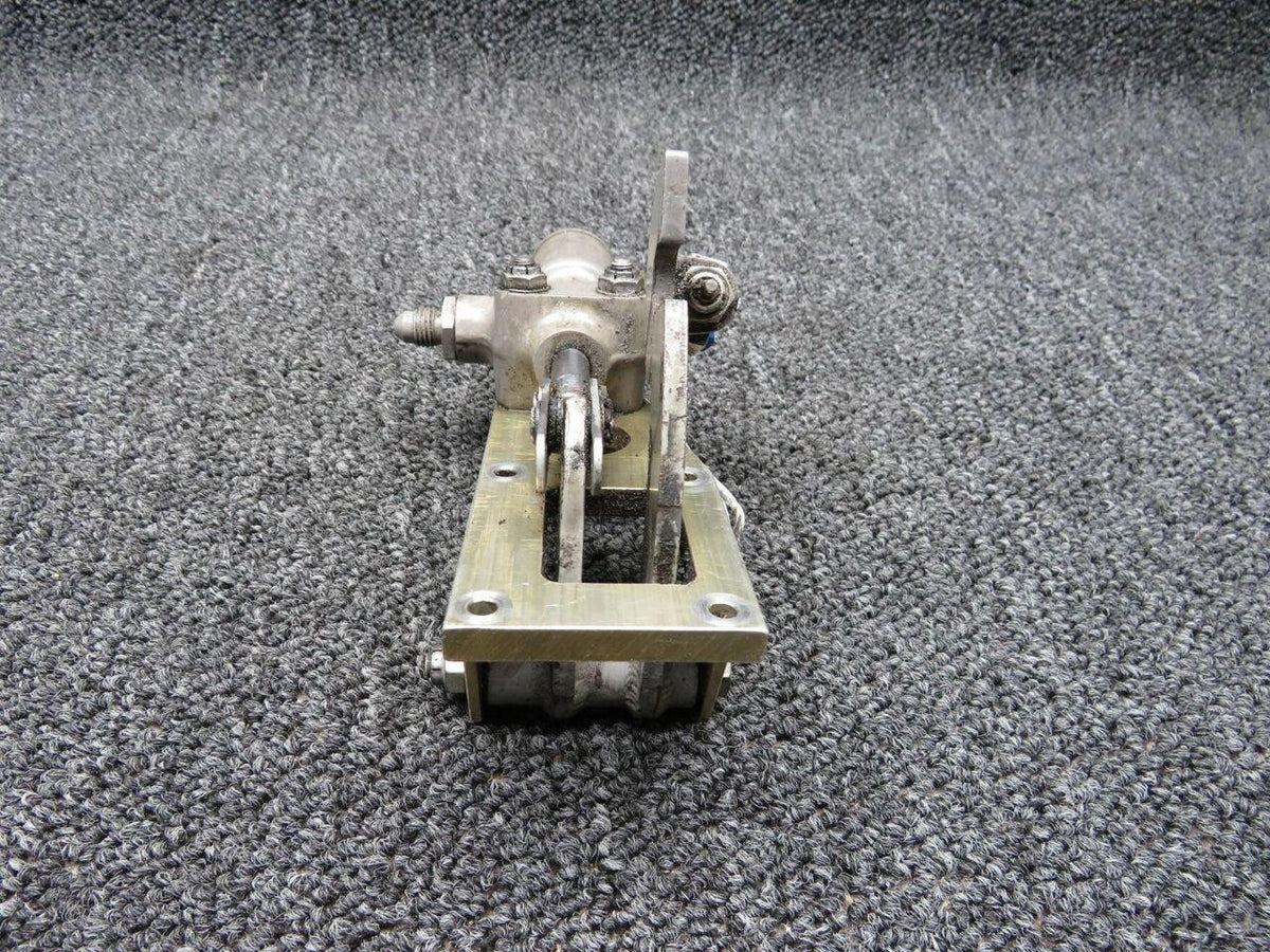 Cessna 1280504-3 Cessna T210 Actuator Assy Unlock Nose Gear w/ Switch