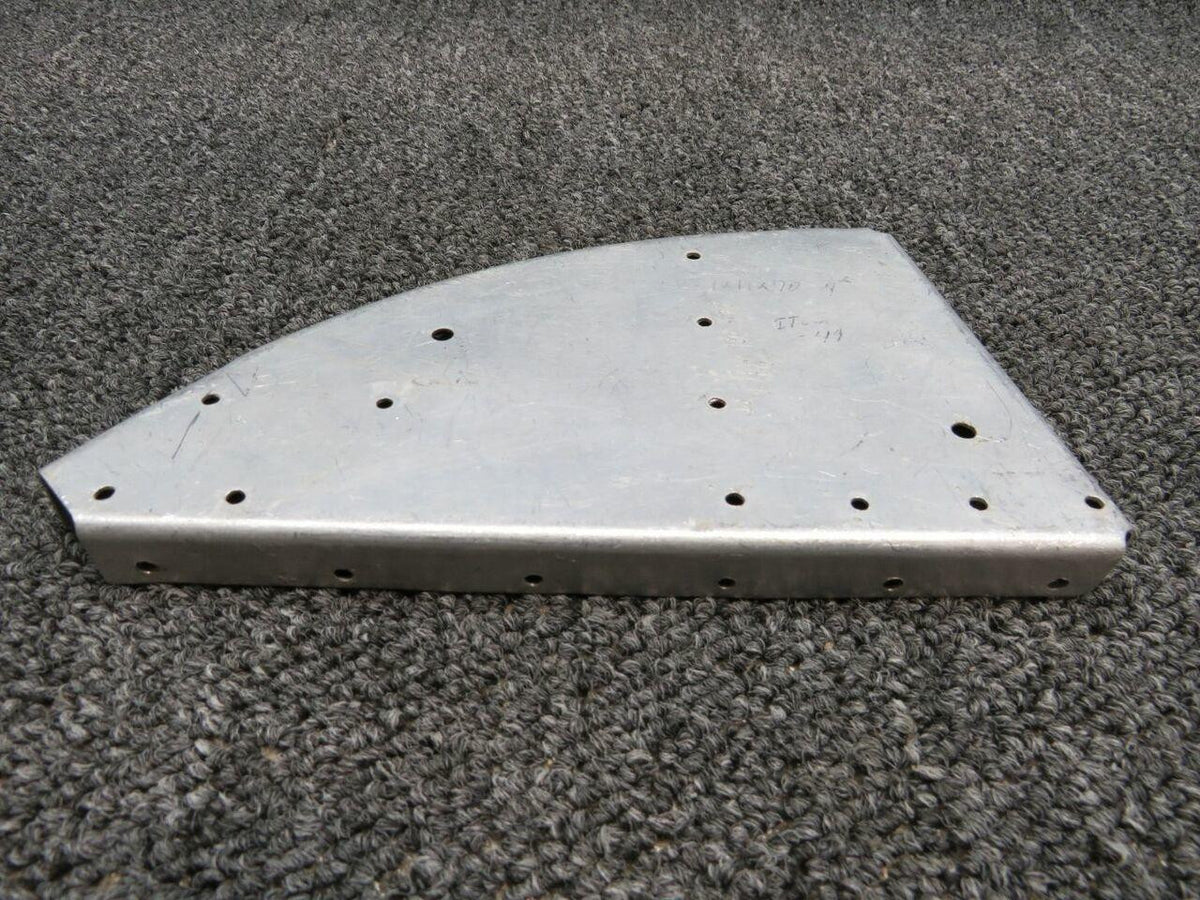 Cessna 1211270-4 Cessna T210N Bulkhead RH