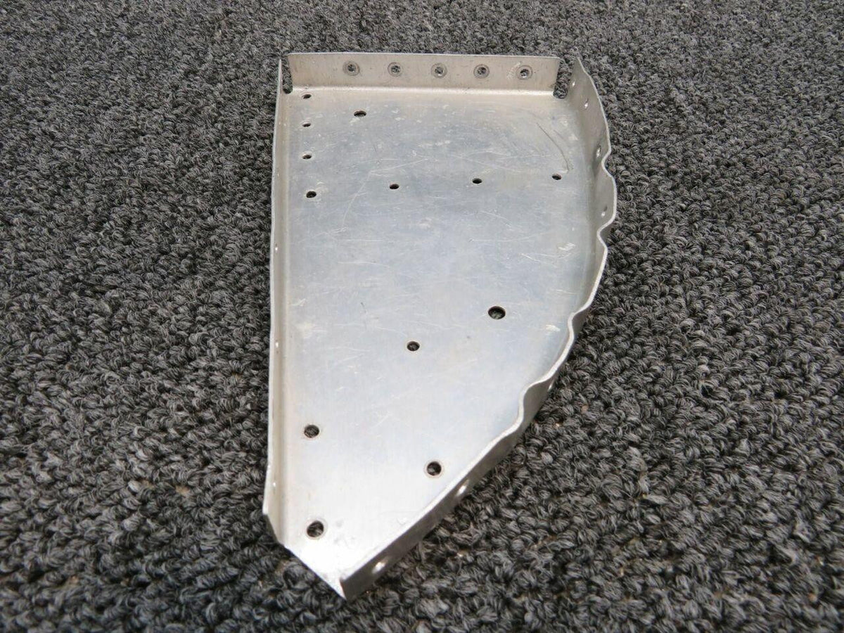 Cessna 1211270-4 Cessna T210N Bulkhead RH