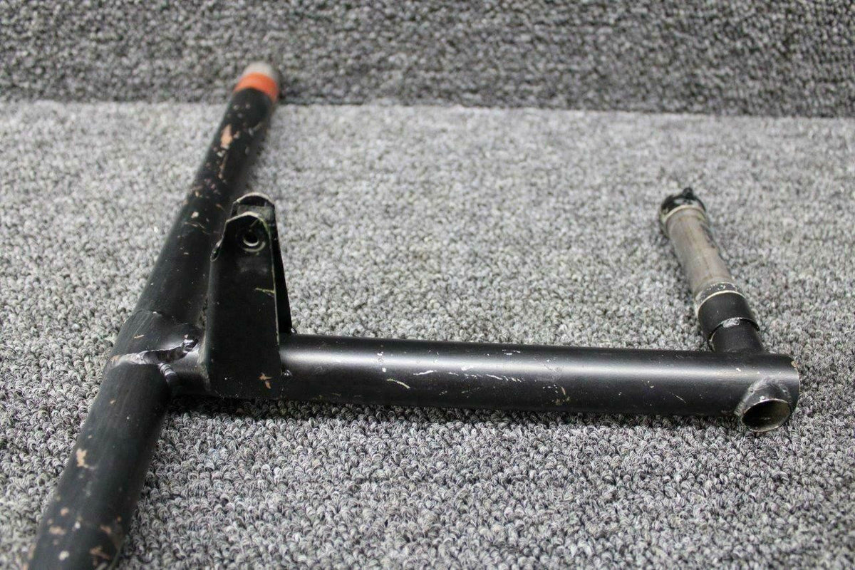 Rockwell 47254-501 Rockwell 112B Shaft Rudder Pedal Support RH