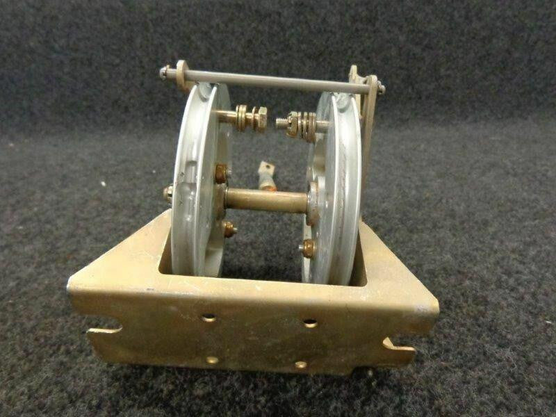 11872-003 Cirrus SR20 Bracket Pulley Gang With Pulley Assy BAS Part Sales | Airplane Parts