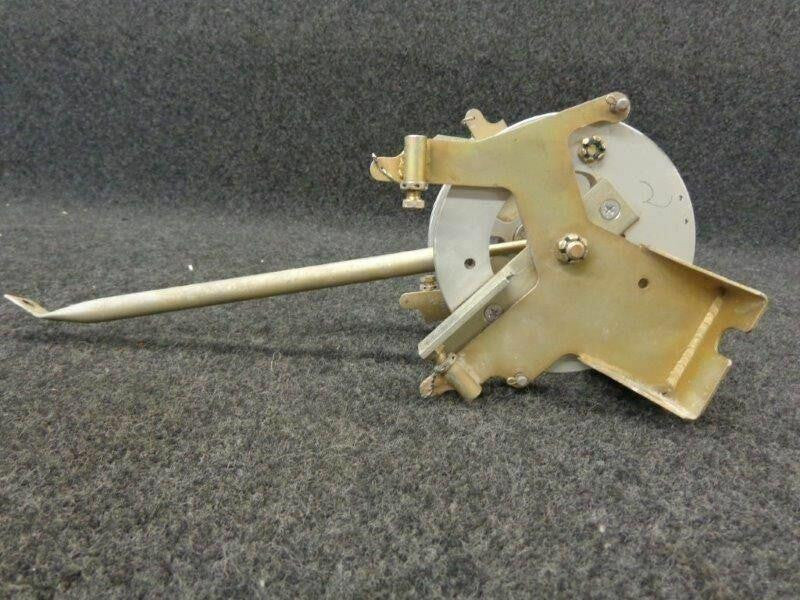 Cirrus 11872-003 Cirrus SR20 Bracket Pulley Gang With Pulley Assy