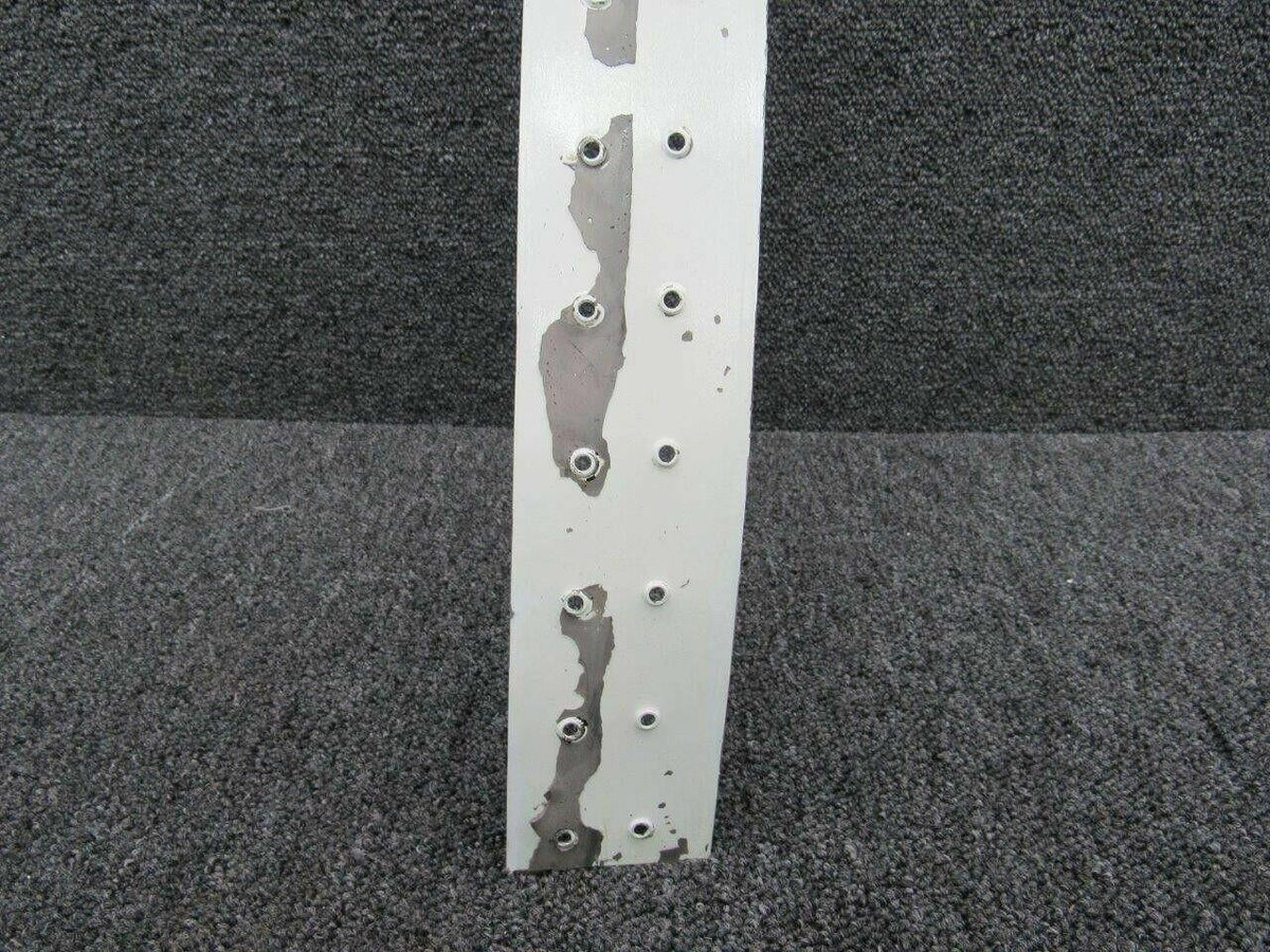 Cessna 5111602-7 Cessna 421B Window Retainer Center Upper